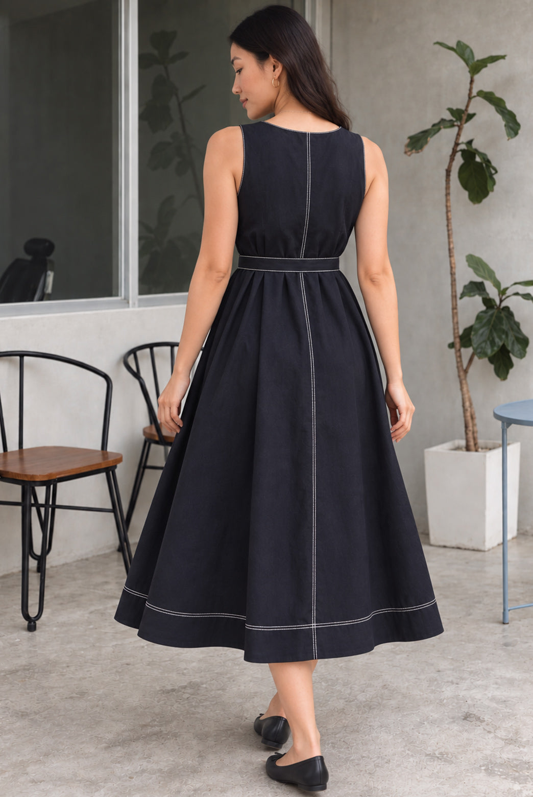 Monochrome Contrast Stitch Midi Dress