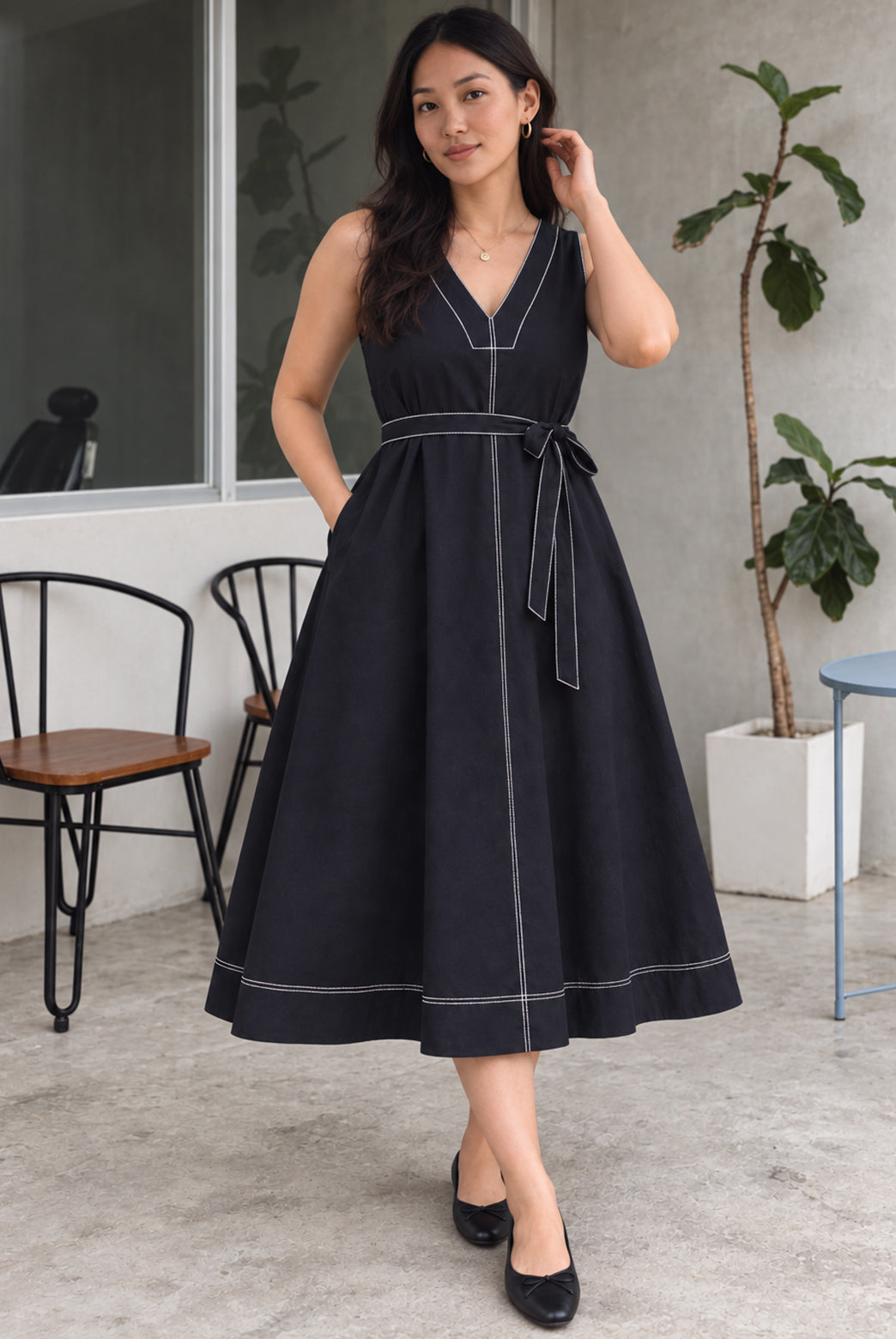 Monochrome Contrast Stitch Midi Dress